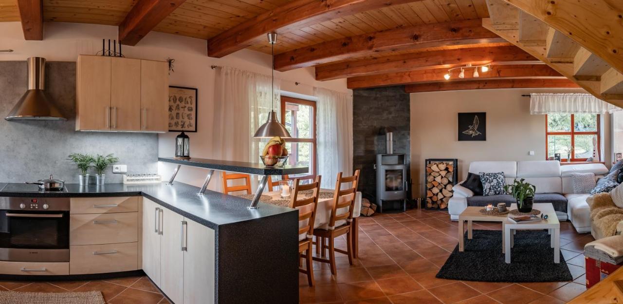 Chata nad lázeňským údolím Luhačovice Exteriér fotografie