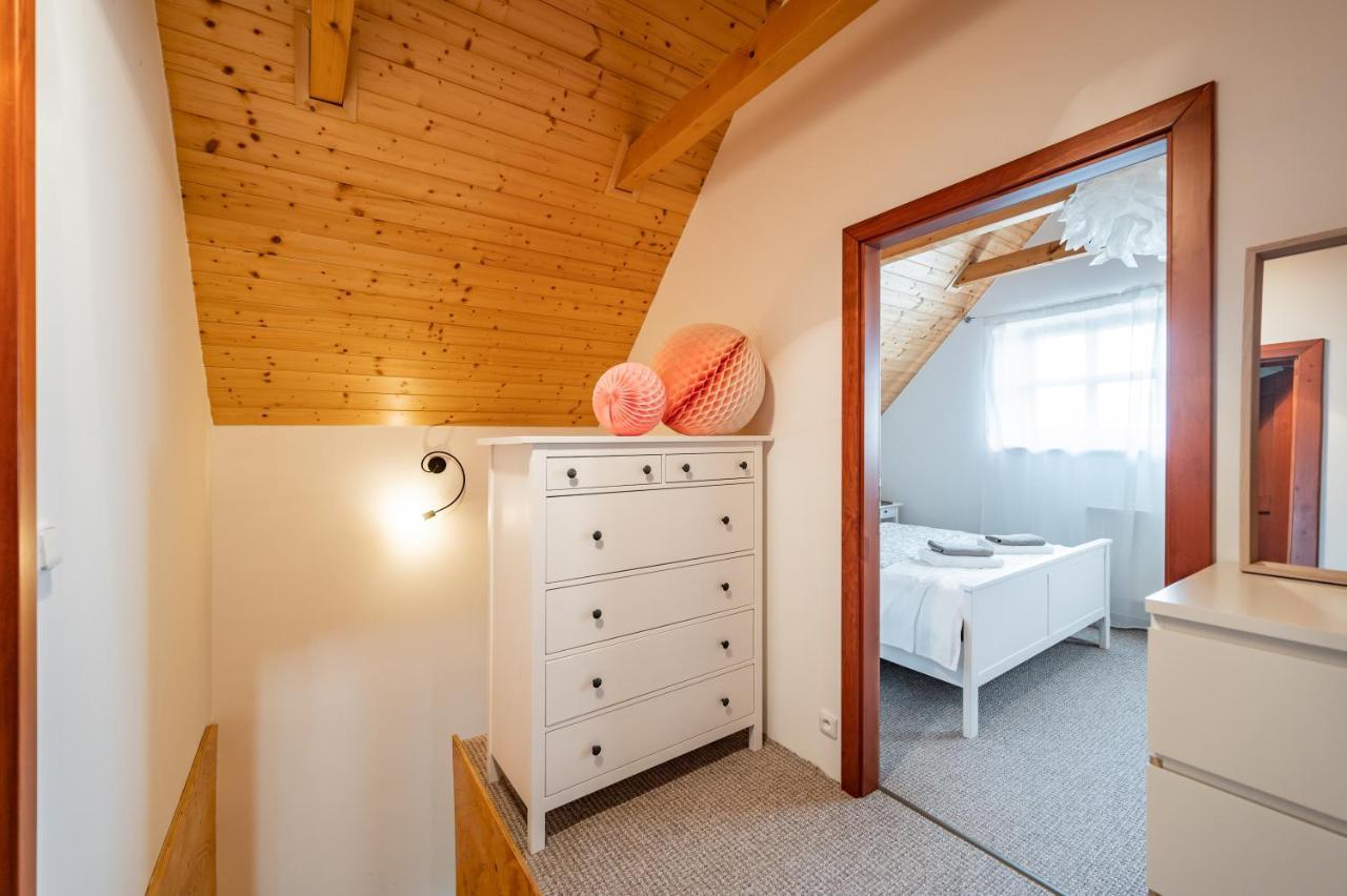 Chata nad lázeňským údolím Luhačovice Exteriér fotografie